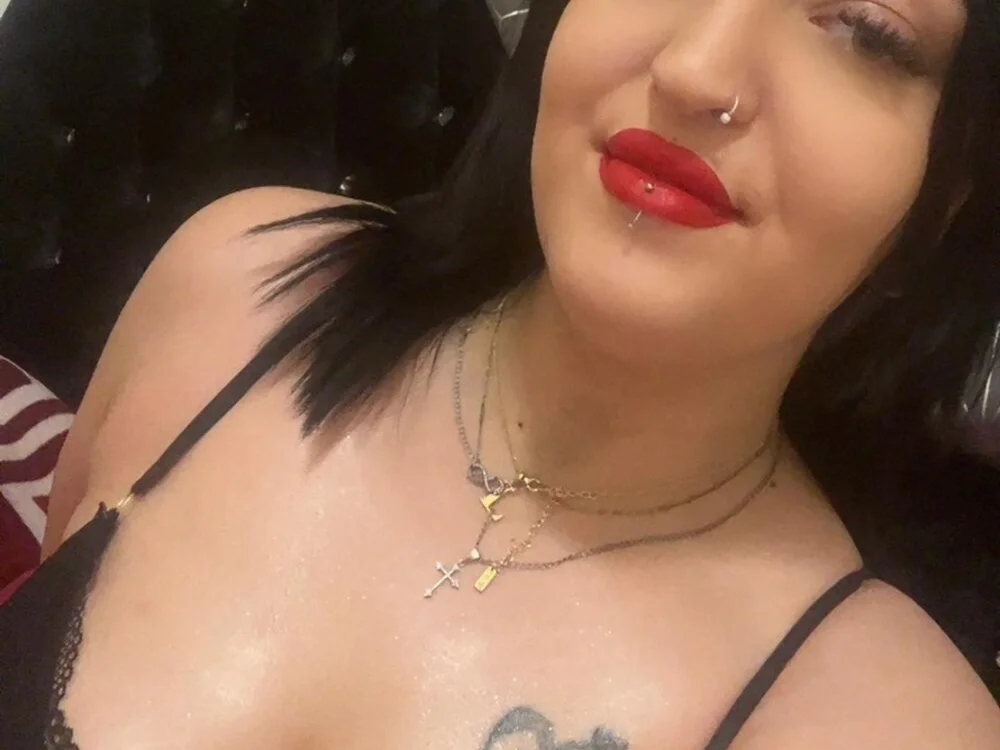 Karinna_Shine: συνομιλία ΧΧΧ εκτός σύνδεσης