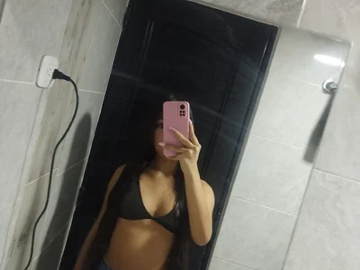 Scarlethbloom__ profile