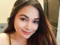 SweetJewel webcam model