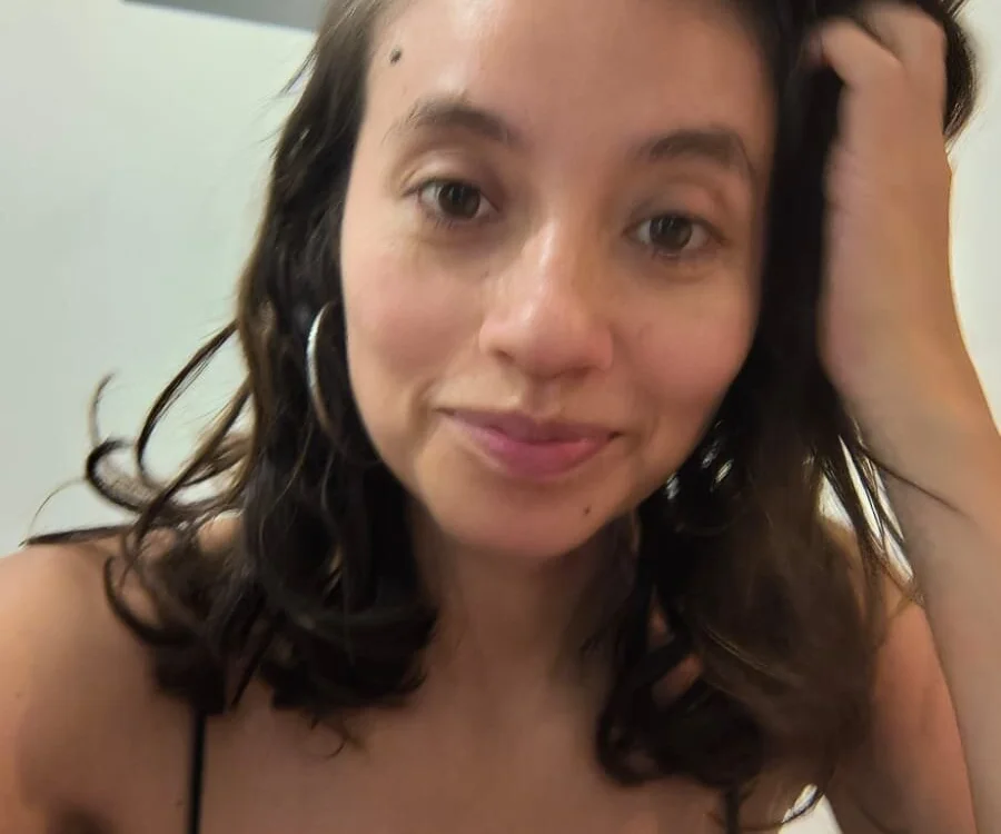 Offline chatovací místnost Simone_Feral