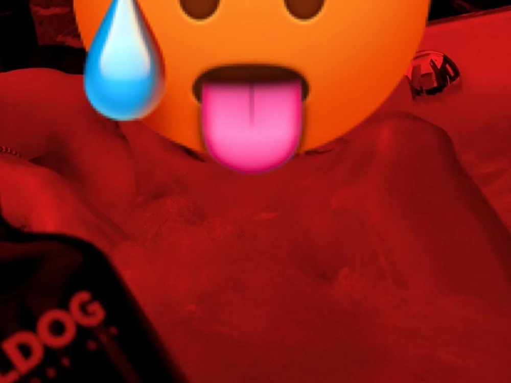 MrHard2's Offline XXX Chat