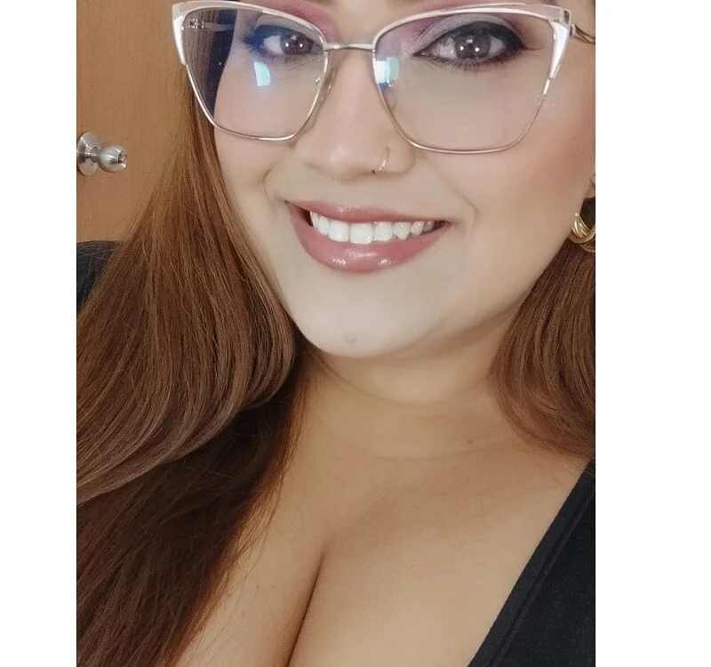 Innah_ Offline XXX-Chat