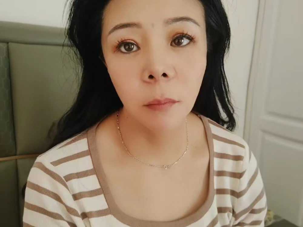 zhensun's Offline XXX Chat