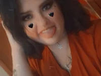 غرفة دردشة kawaii_cumprincess دون اتصال