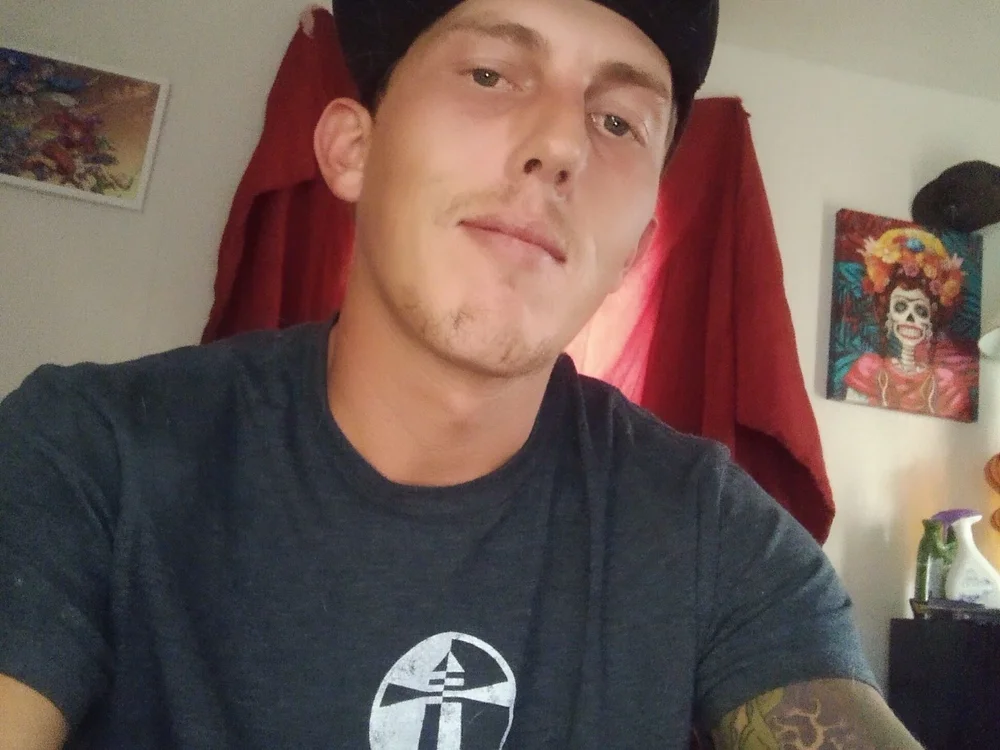 Lethalimpax69's Offline Chat Room