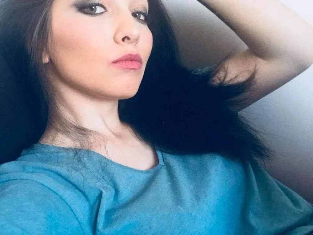 Ilikesuckingdick's Offline XXX Chat