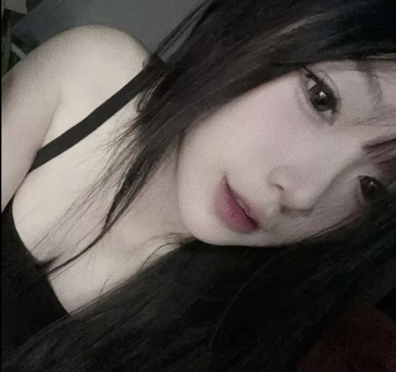 Phuonganhhh's Offline XXX Chat