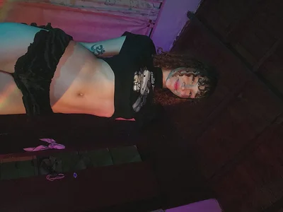 Annie_Tricx_ - Girl 