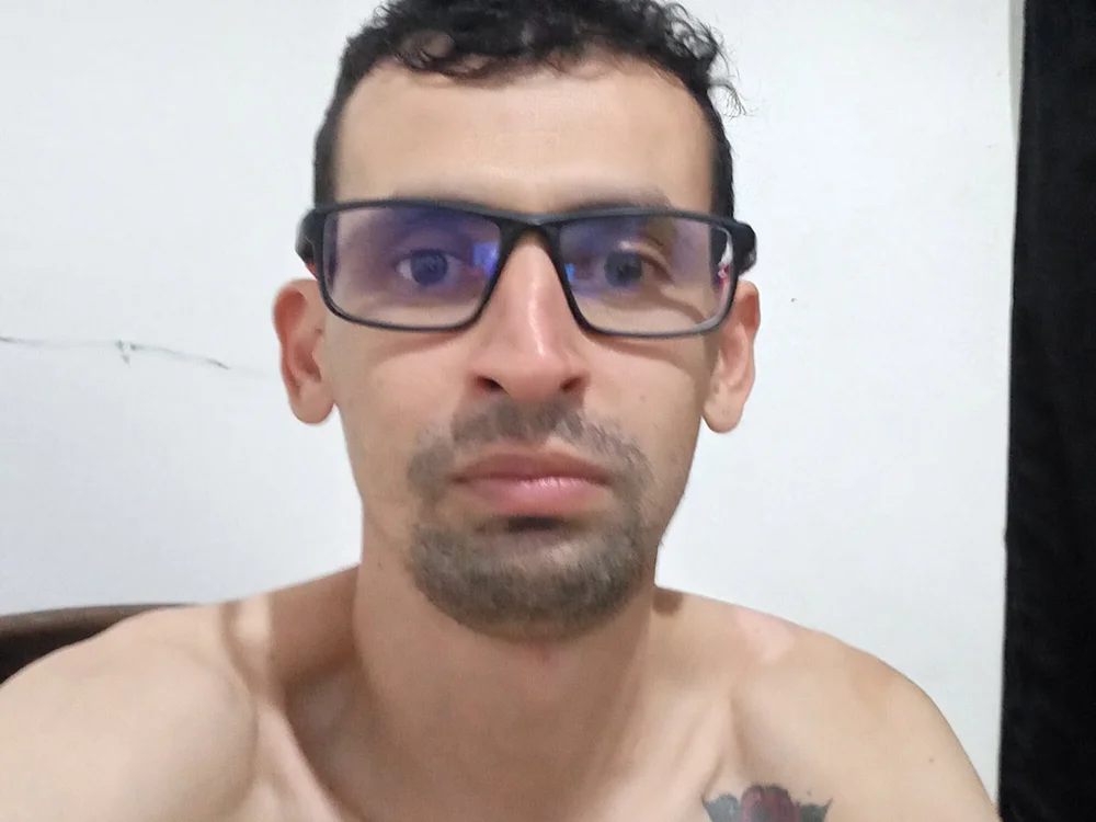 15034fer's Offline Chat Room