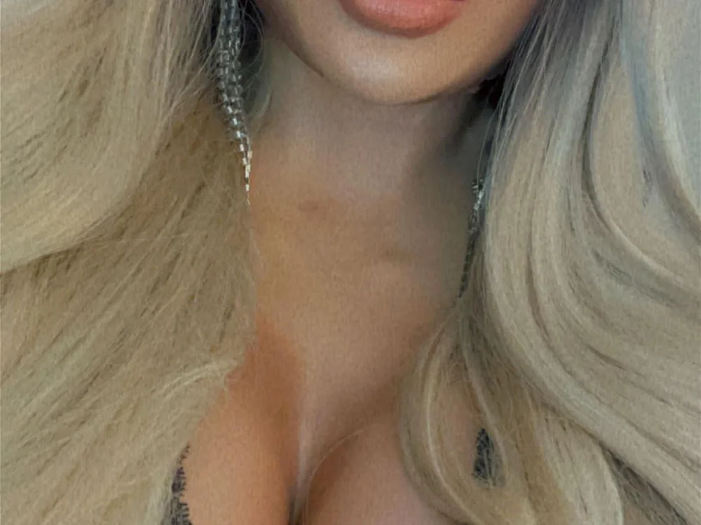 yourmistressofevil69's most recent online preview