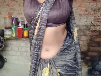 Haseena_Baby on StripChat