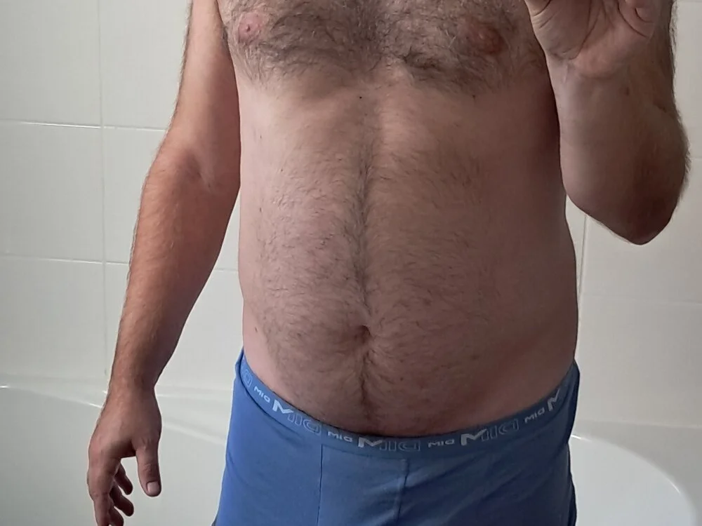 nico33000a Chat XXX offline