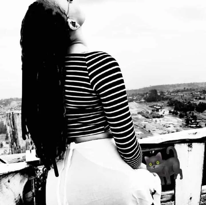 Офлайн-чат XXX SQUIRTYALICIA