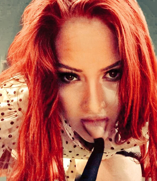 Dominatrixredsonyja1 offline chatrum