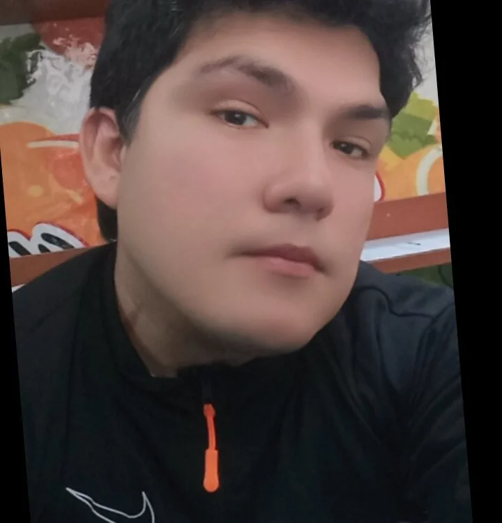 Corzo28's Offline Chat Room