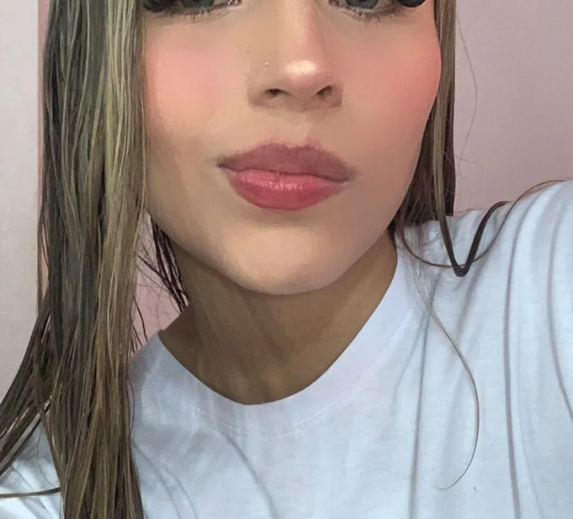 ห้องแชทออฟไลน์ของ Alexa_Harris_