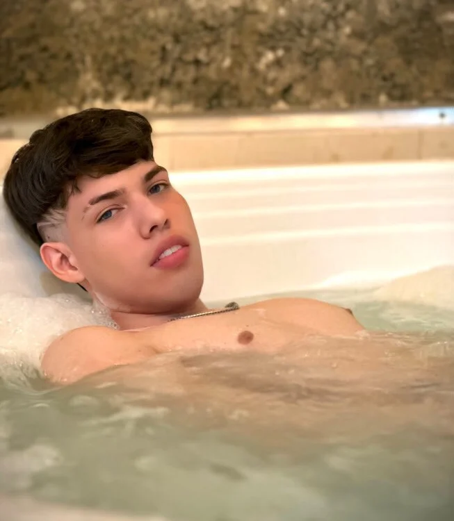 Офлайн-чат XXX whitbadX