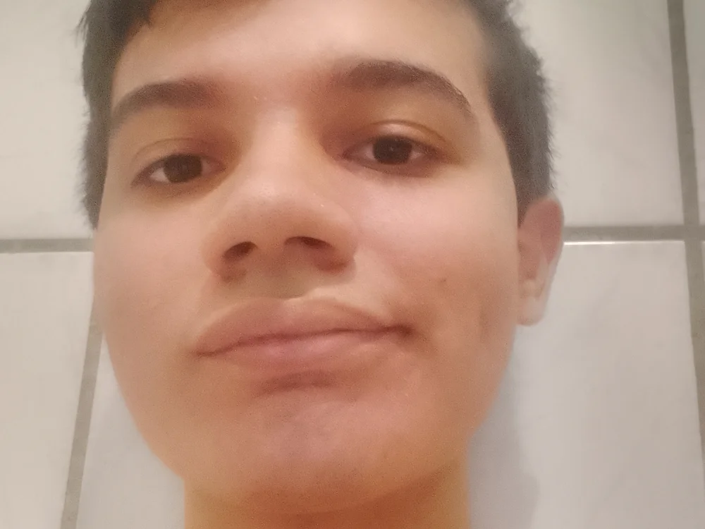 novinho-bundudo's Offline Chat Room