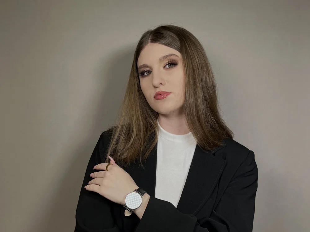 AmazingMeg's Offline Chat Room