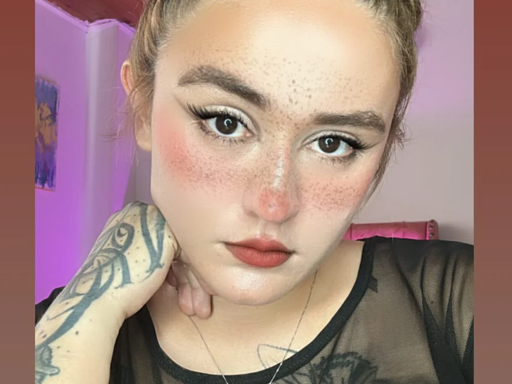 laurabeck's Offline XXX Chat