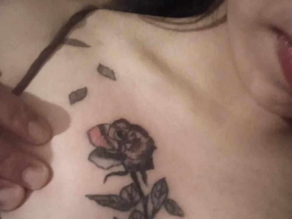 nicolequin27のオフラインXXXチャット