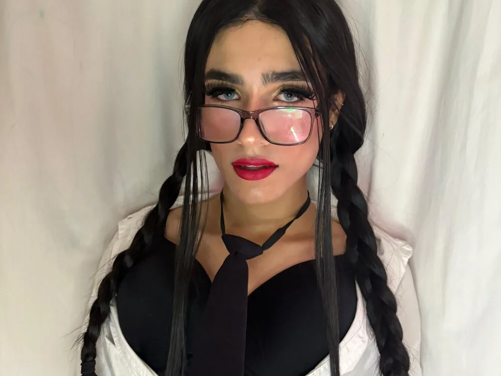 Sophielondonqr Offline XXX-chat