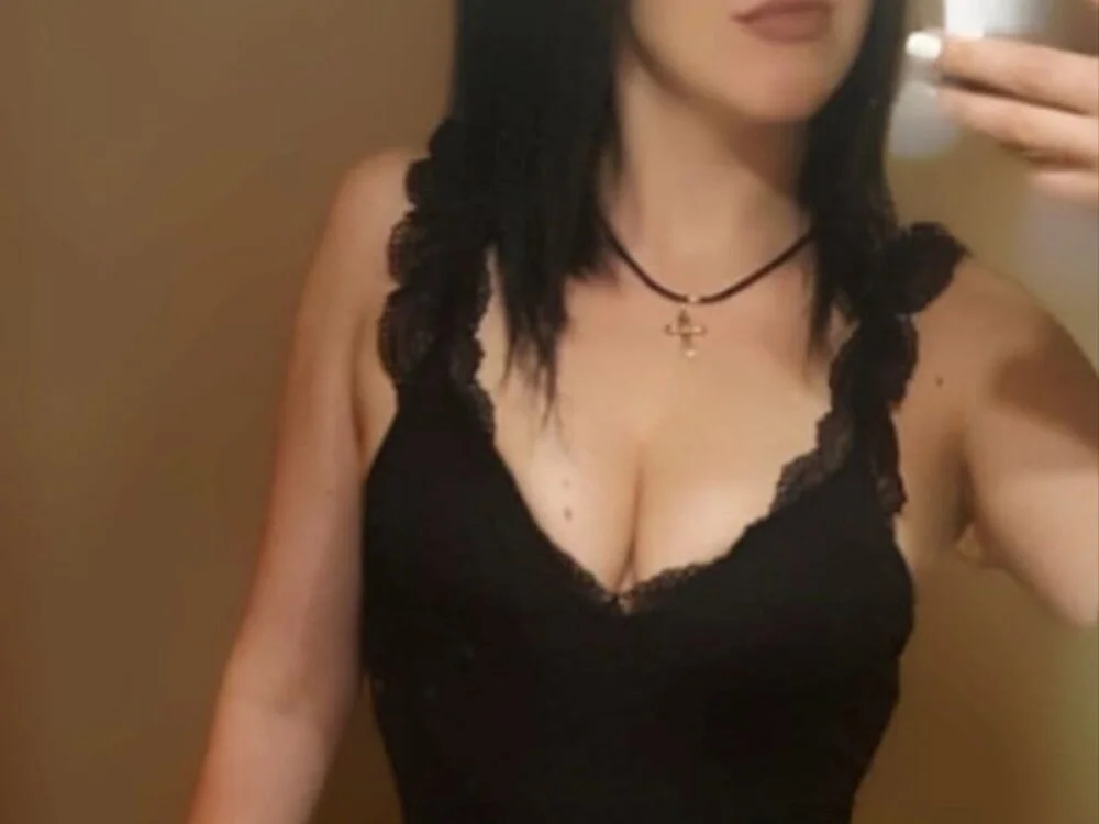 Oliviya_coxのオフラインXXXチャット