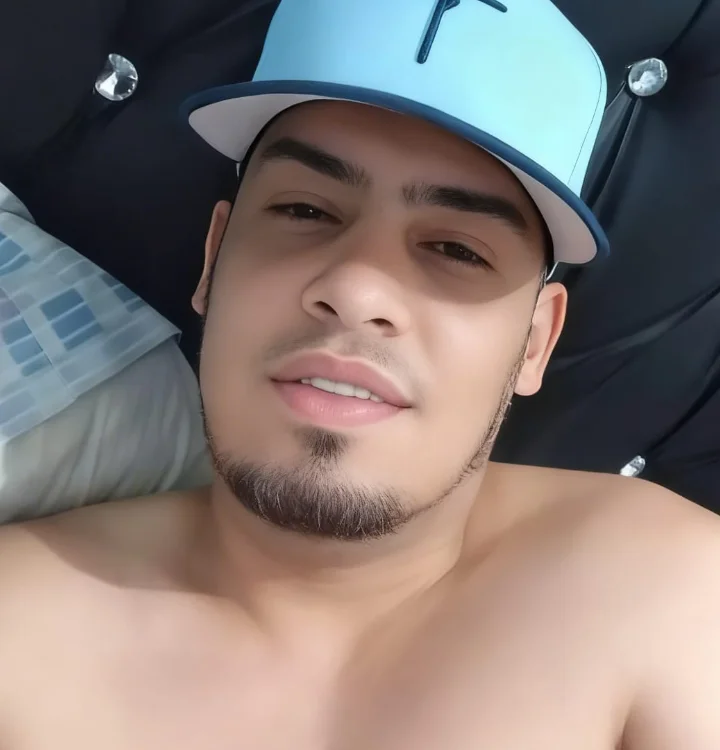 Chuoo069 Offline XXX Chat