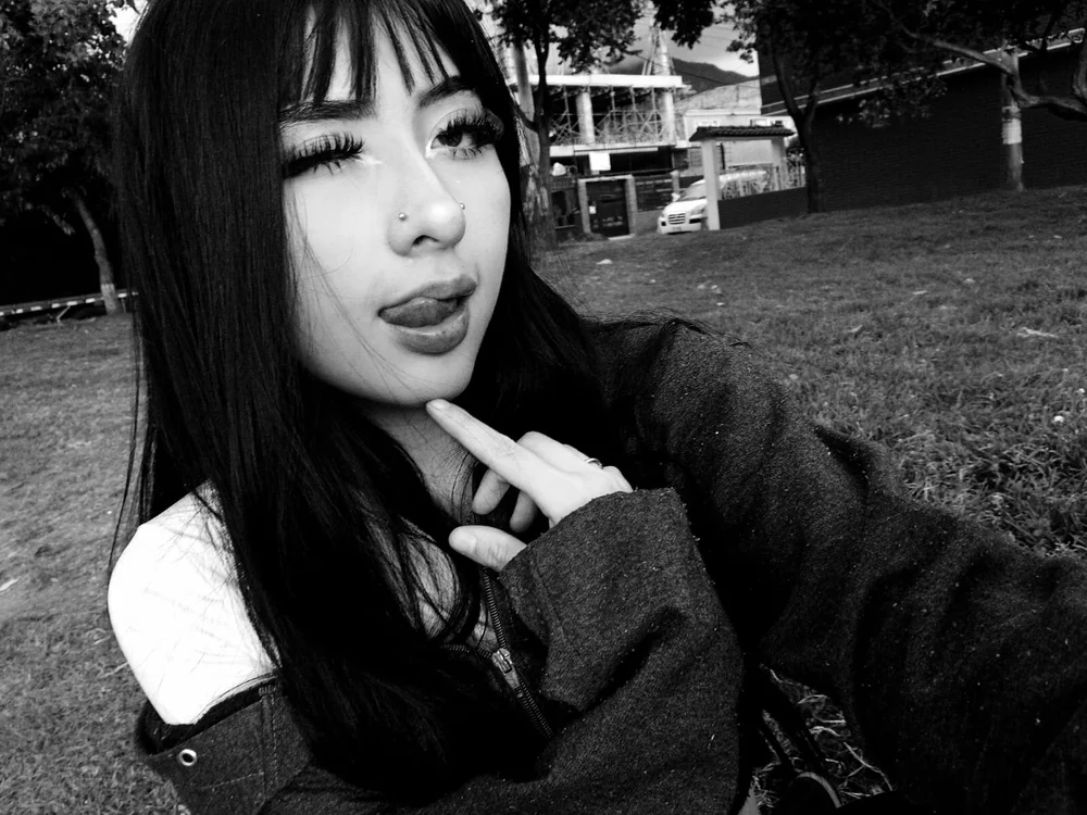 Madison_Smit's Offline Chat Room