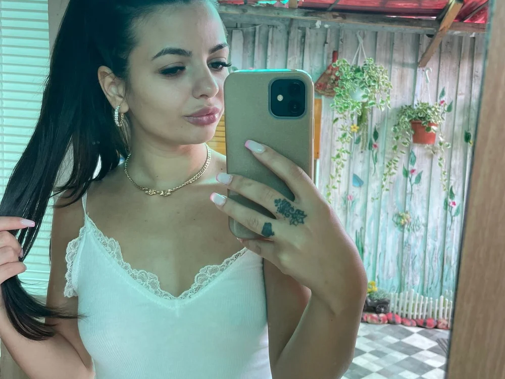 CrissyCutie offline chatrum