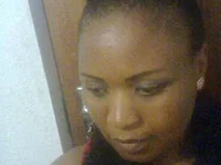 Model HUGE_BUSTY_EBONY