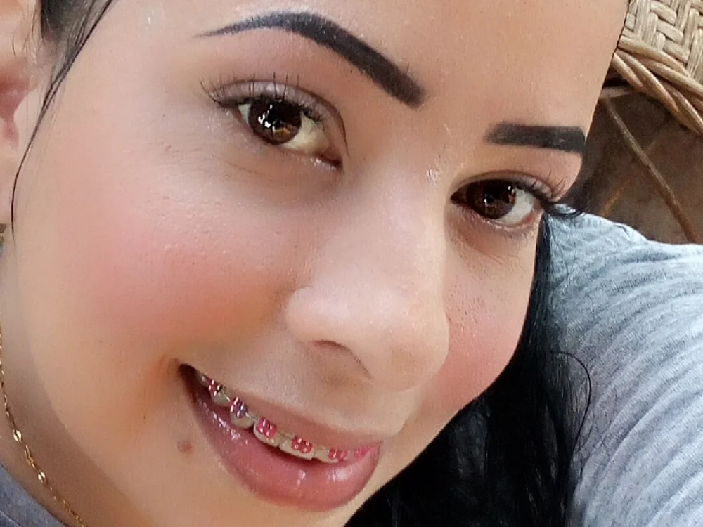 laconsentidaDaniela's Offline Chat Room
