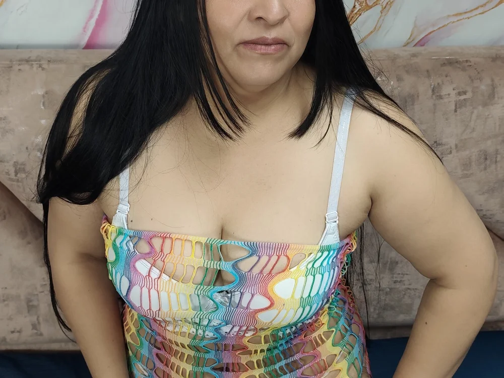 EvelinLee02 cam model