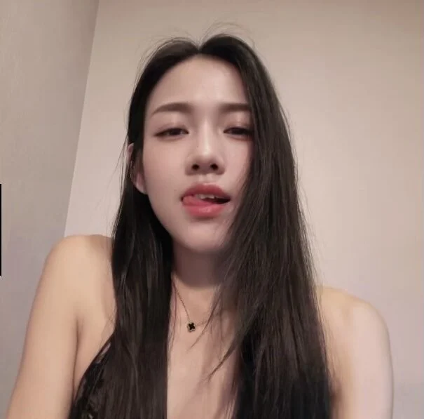 Офлайн-чат XXX sunasianangel