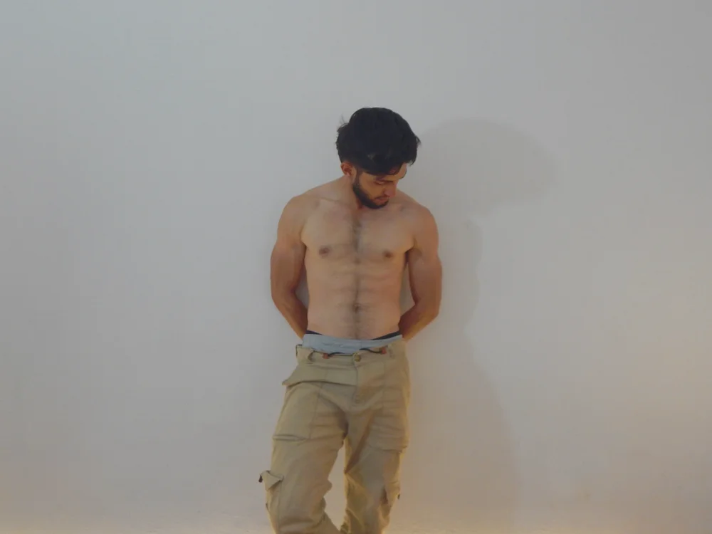 Zyon_benet1 offline chatrum
