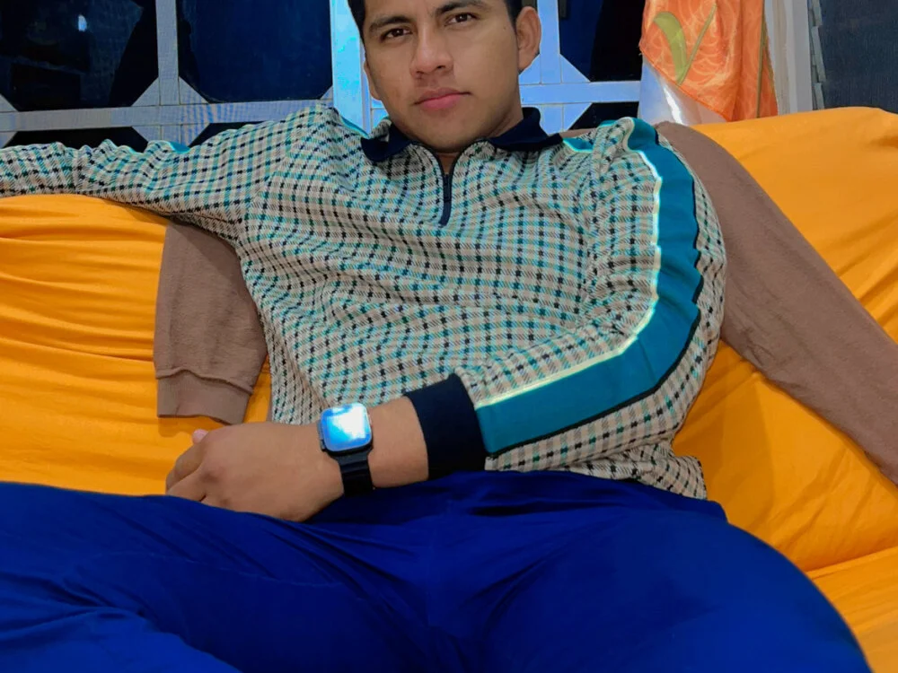 Charlykll's Offline XXX Chat