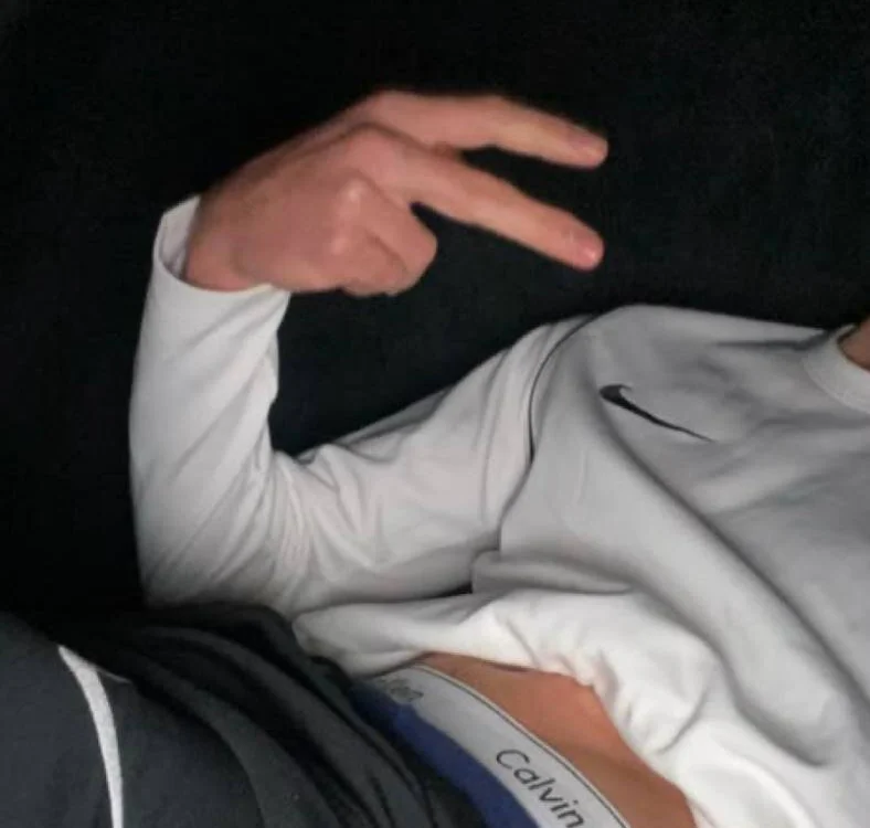 ห้องแชทออฟไลน์ของ Adrian_veen