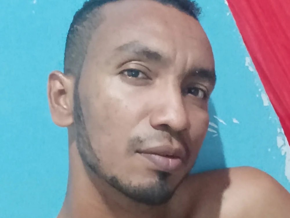Flacocartagena's Offline Chat Room