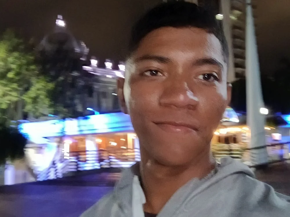 Tetorino20 Adlı Modelin Çevrimdışı XXX Sohbeti