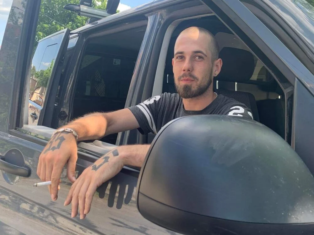 Gregory0830 offline XXX-chat