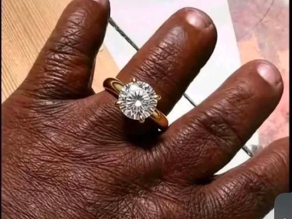 Kylianz_bigdick's Offline XXX Chat