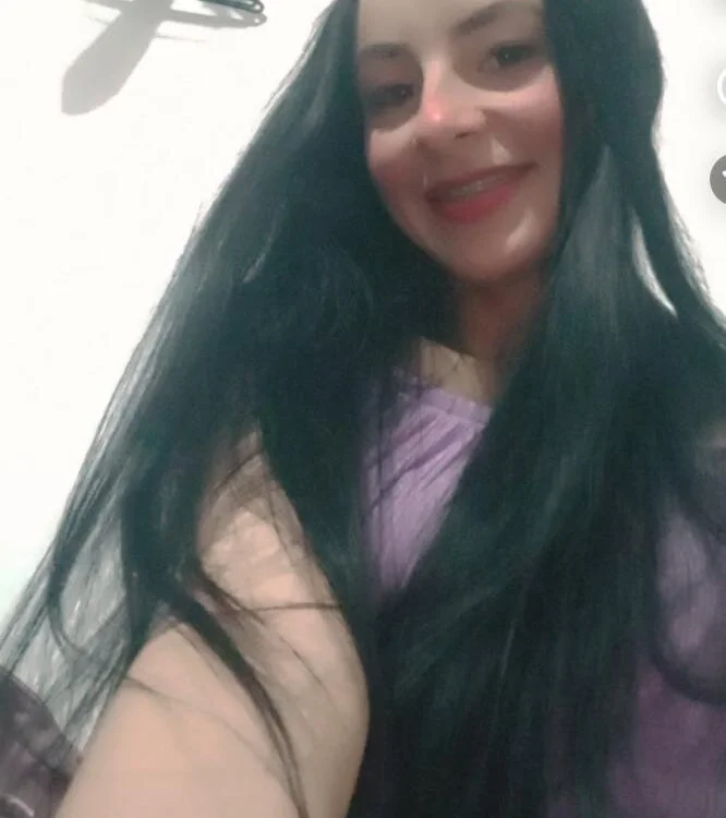 LaylaFerrer офлайн чат стая