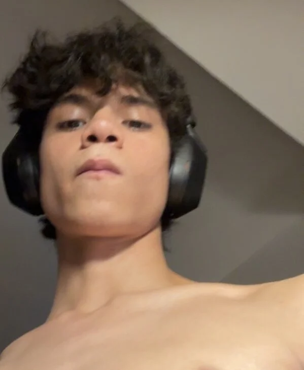 OopsAgain_ 離線 XXX 聊天