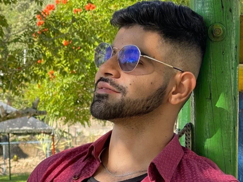 king_hard's Offline XXX Chat