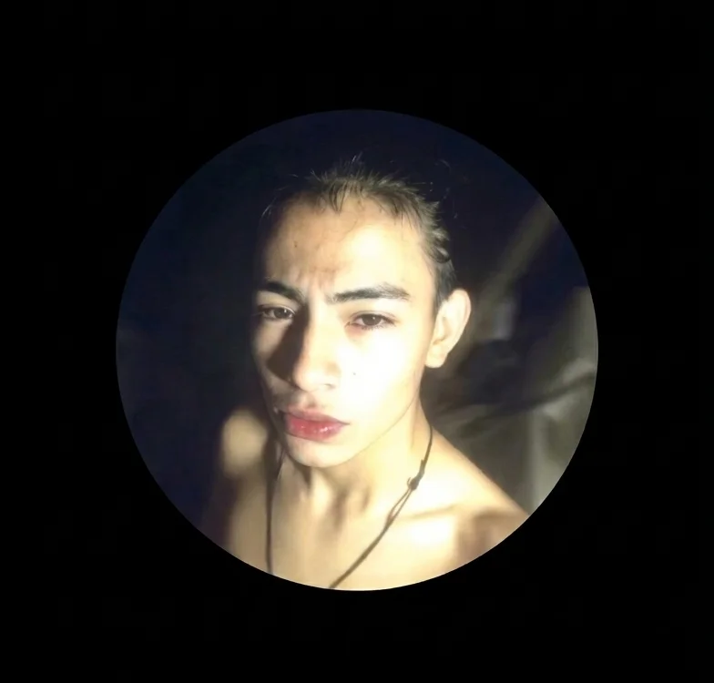Sembang XXX Luar Talian Mellvinn