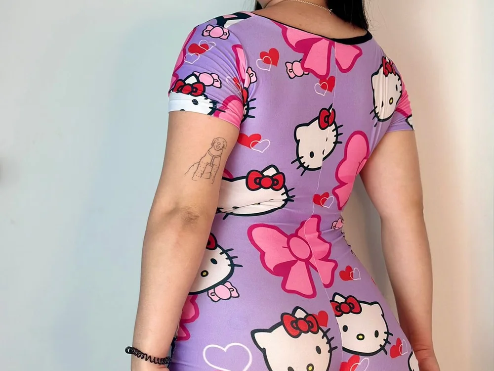 sussy_whitee's Offline XXX Chat