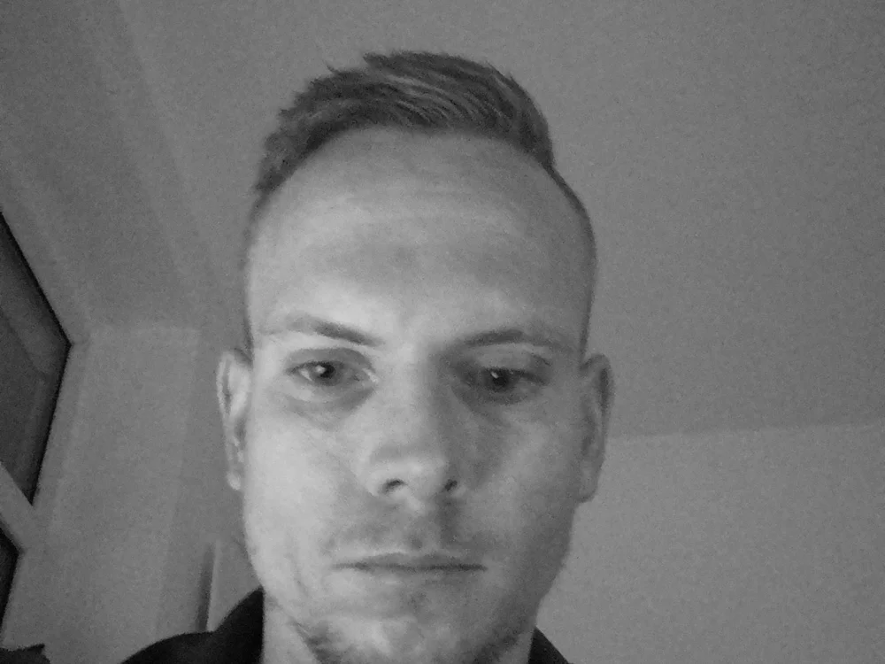 chriss13fc – Offline XXX chat