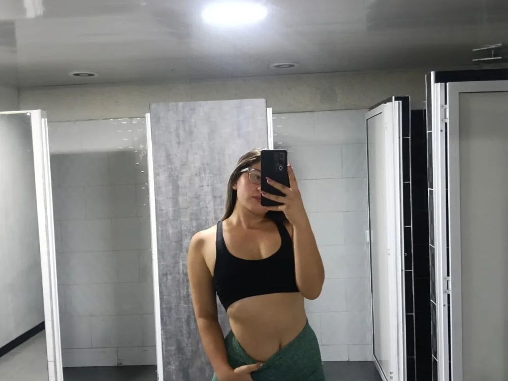 hanna__w Offline XXX Chat