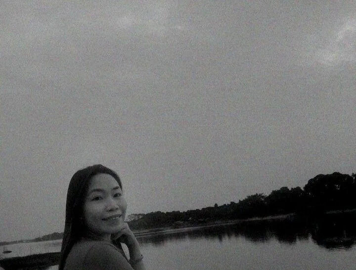 Pink_red_rose Obrolan XXX Offline