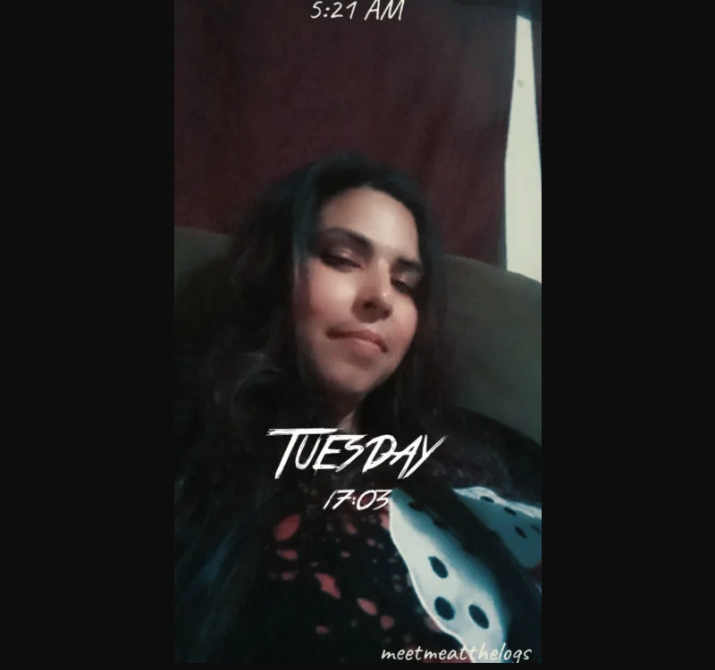 57trixie's Offline Chat Room